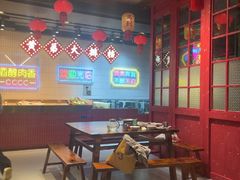 -黄弟大排档·湖南菜·小龙虾·小海鲜(凯旋北路店)
