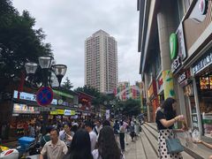 -八一好吃街·高品美食广场