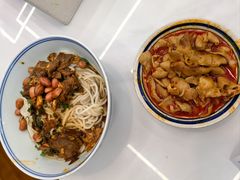 -邱芳粉店(迎宾大道旗舰店)