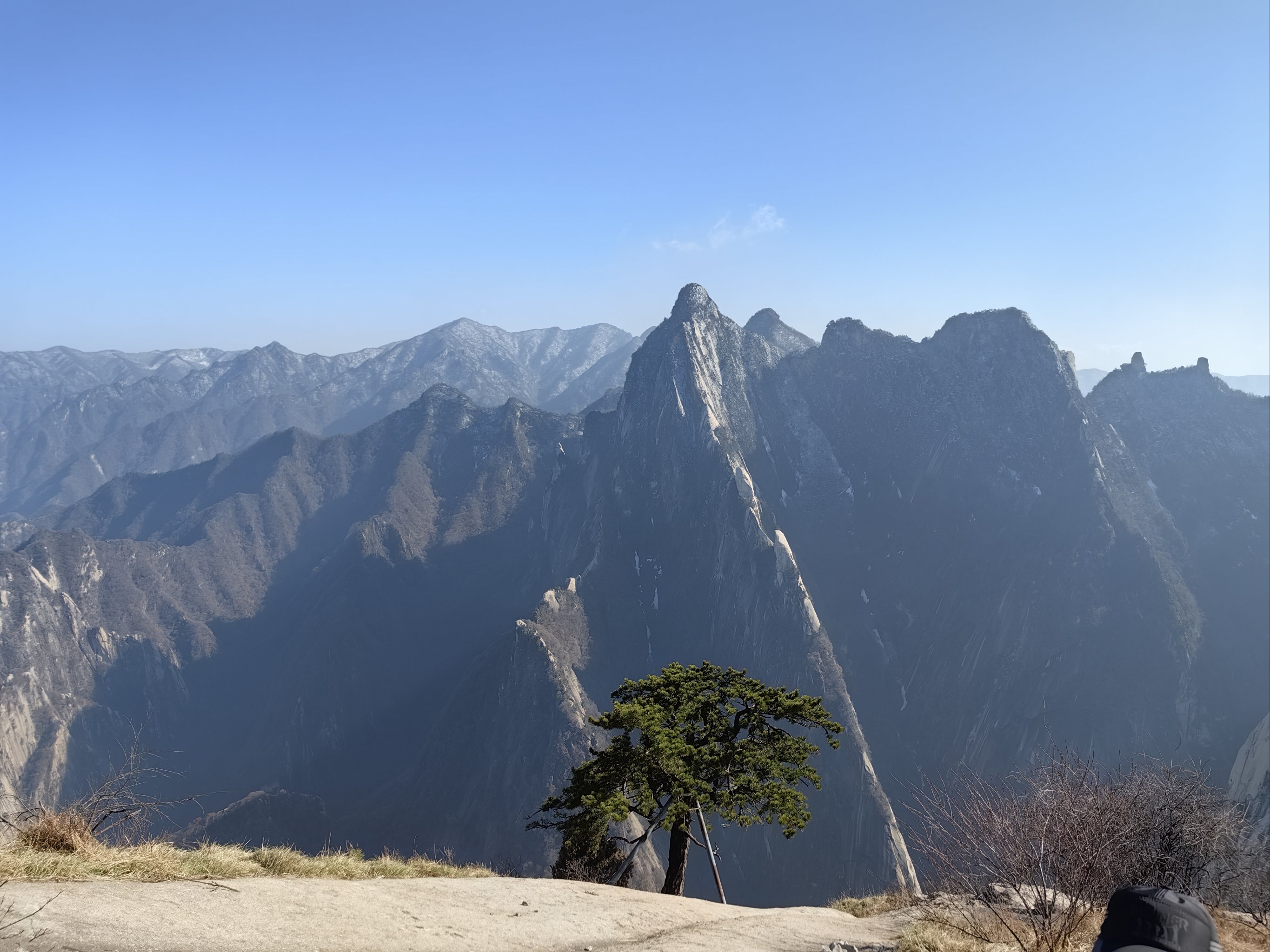 著名的爬山景点图片