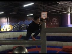 -重庆际华园室内极限运动中心