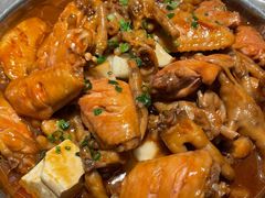 -胖哥俩肉蟹煲(华贸店)