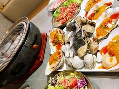 -围炉肉舍•炭烤活鳗•丹东海鲜烤肉(步行街店)