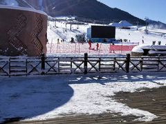 -丝绸之路山地度假区滑雪场