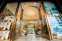 -伊莎贝尔品牌婚纱摄影