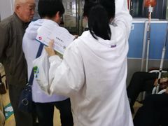 -复旦大学附属中山医院青浦分院-停车场