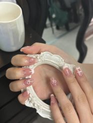 -芊屿芊浔美甲