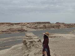 -哈密雅丹大海道景区