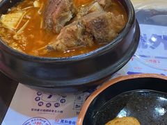 -万和春排骨砂锅米饭(新业广场店)