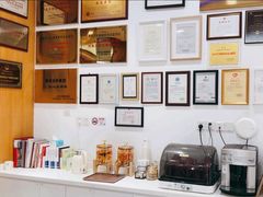 -雅悦齿科(顾村公园店)