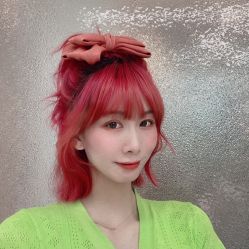 -BULB STUDIO 巴柏明星发型工作室