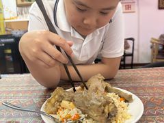 -楼兰香西域抓饭(泺文店)