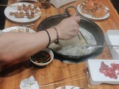 -香逸山自助火锅