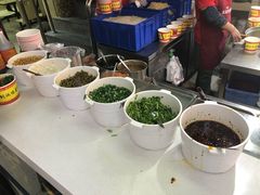 -江三王记牛杂馆(总店)
