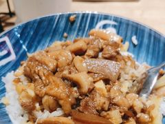 -红猪卤肉饭(大西洋美食城店)