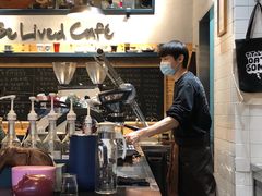 -Be Lived Cafe比例咖啡(摩天轮店)