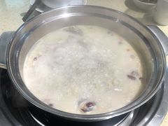 -煲大王猪肚鸡·椰子鸡火锅(红谷滩万达店)