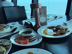 -澳门旅游塔360°旋转餐厅(南湾湖广场店)