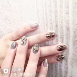-Pink You美甲洗眉纹绣定制中心