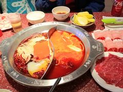 -重庆小天鹅火锅(中商广场店)