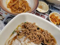 -双燕楼·手工馄饨·汤面小吃(世纪汇店)