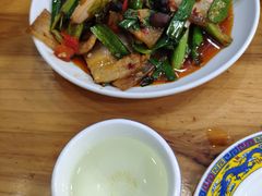 -乡土特色.冷锅鱼.牦牛肉汤锅