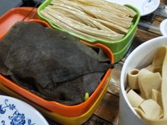 -小郡肝串串香火锅(金桥店)