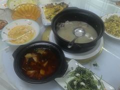 -土砂锅生态山庄·非遗砂锅雅鱼