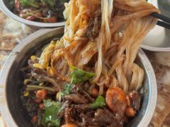 -灵山卢梅燕粉店