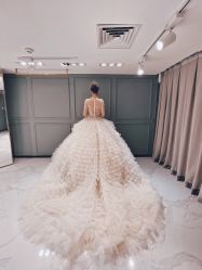 点击看大图 -GRACE KELLY婚纱与礼服(北京店)