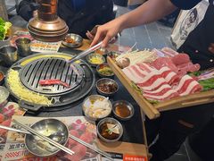 -GOGIYA·咕叽吖韩国传统烤肉店(东方新天地店)