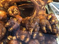 -老鼎万春卤菜(五代传承创始老店)