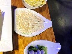 -小小河边鱼(天润城店)