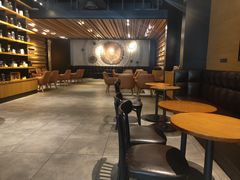 大堂-星巴克臻选(长沙运达中央广场店)