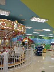 -莫莉幻想儿童乐园(哈尔滨王府井店)