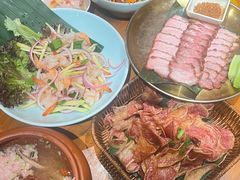 -老滇山寨•云南特色菜•地方菜•民族风情歌舞表演(金碧店)