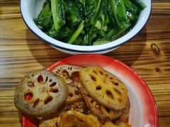 -老三样·美食研究中心(世贸路店)