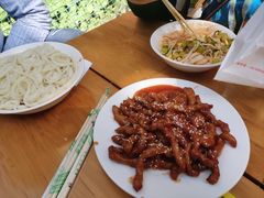 -王菊美食街·王菊面馆(总店)