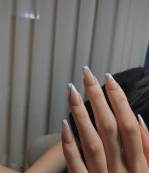 -MONICA BOX美甲美睫