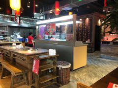 大堂-小龙坎老火锅(北京三里屯店)