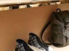 -LV路易威登(杭州万象城店)