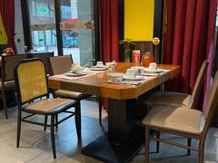 -黄泥岗·地道湖北菜(奥特莱斯店)