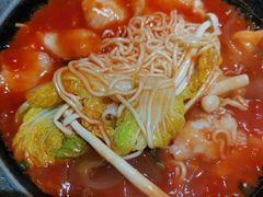 -极有家小鱼小鸡石锅煲(佳兆业店)