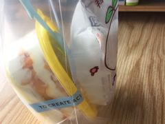-蜜蜂小象·榴莲千层蛋糕(时代汇11栋店)