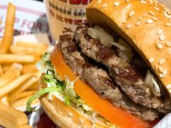 -The Habit Burger Grill 哈比特汉堡(爱琴海店)