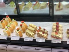 -黑草莓(重庆路店)