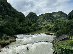 -高荡千年布依古寨旅游景区