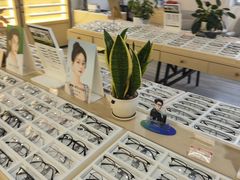 -康利眼镜·蔡司战略合作店(龙泉书房店)