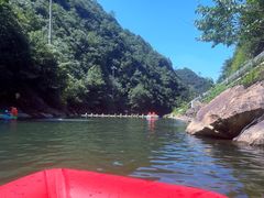 -安吉龙王山峡谷漂流
