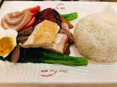 -香港新发烧腊茶餐厅(万象店)